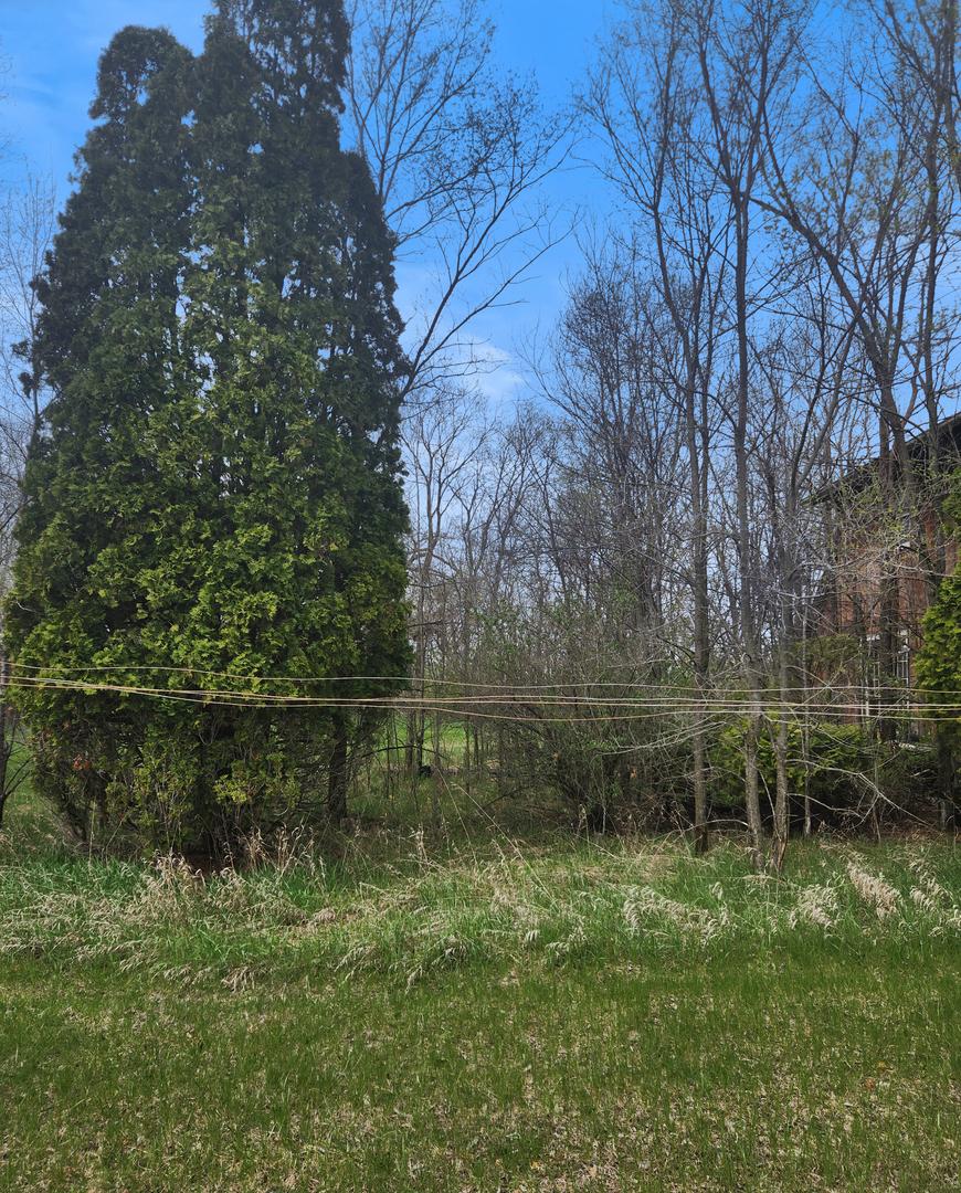 7806 Wilmot Rd., Erie, IL 61250