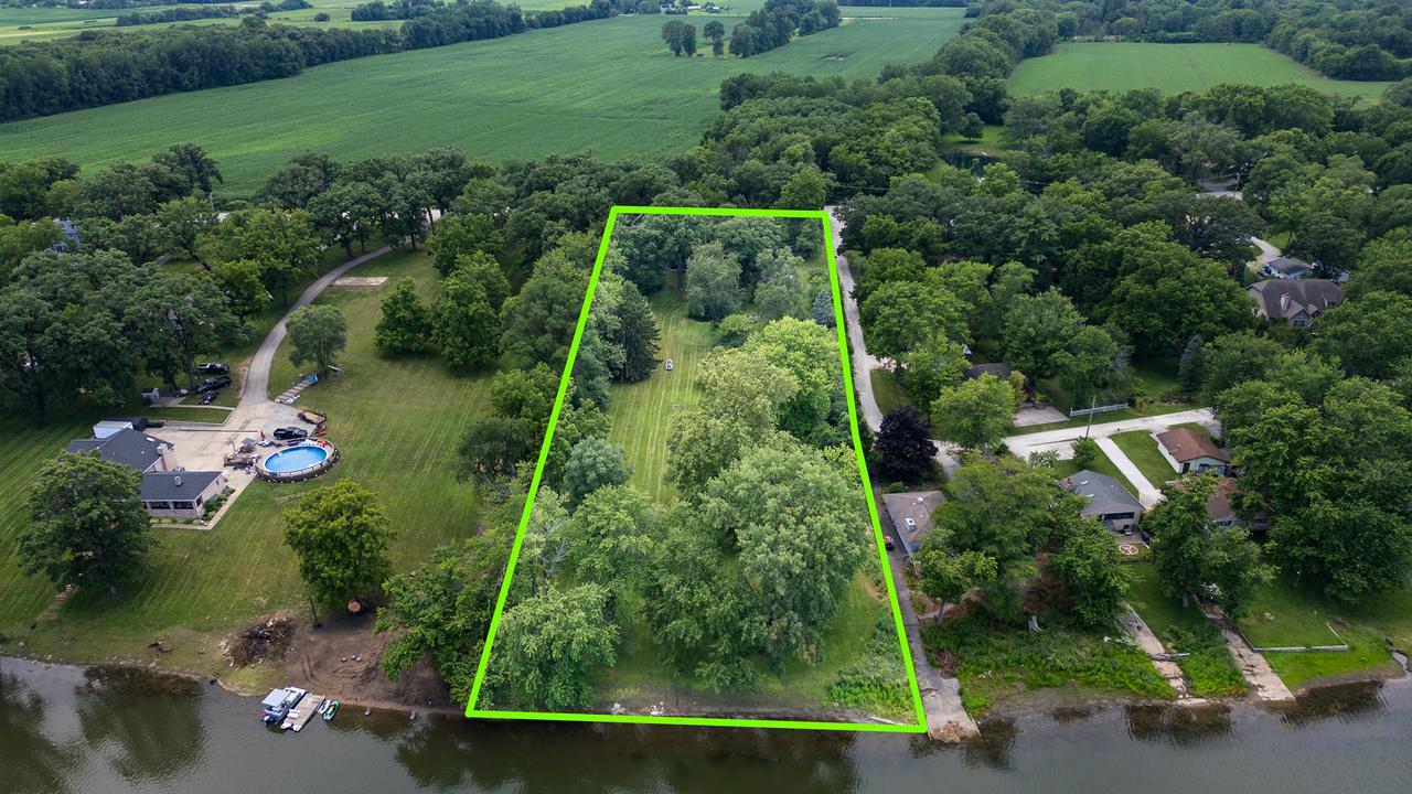 [Address Hidden by Seller], Custer Park, IL 60481