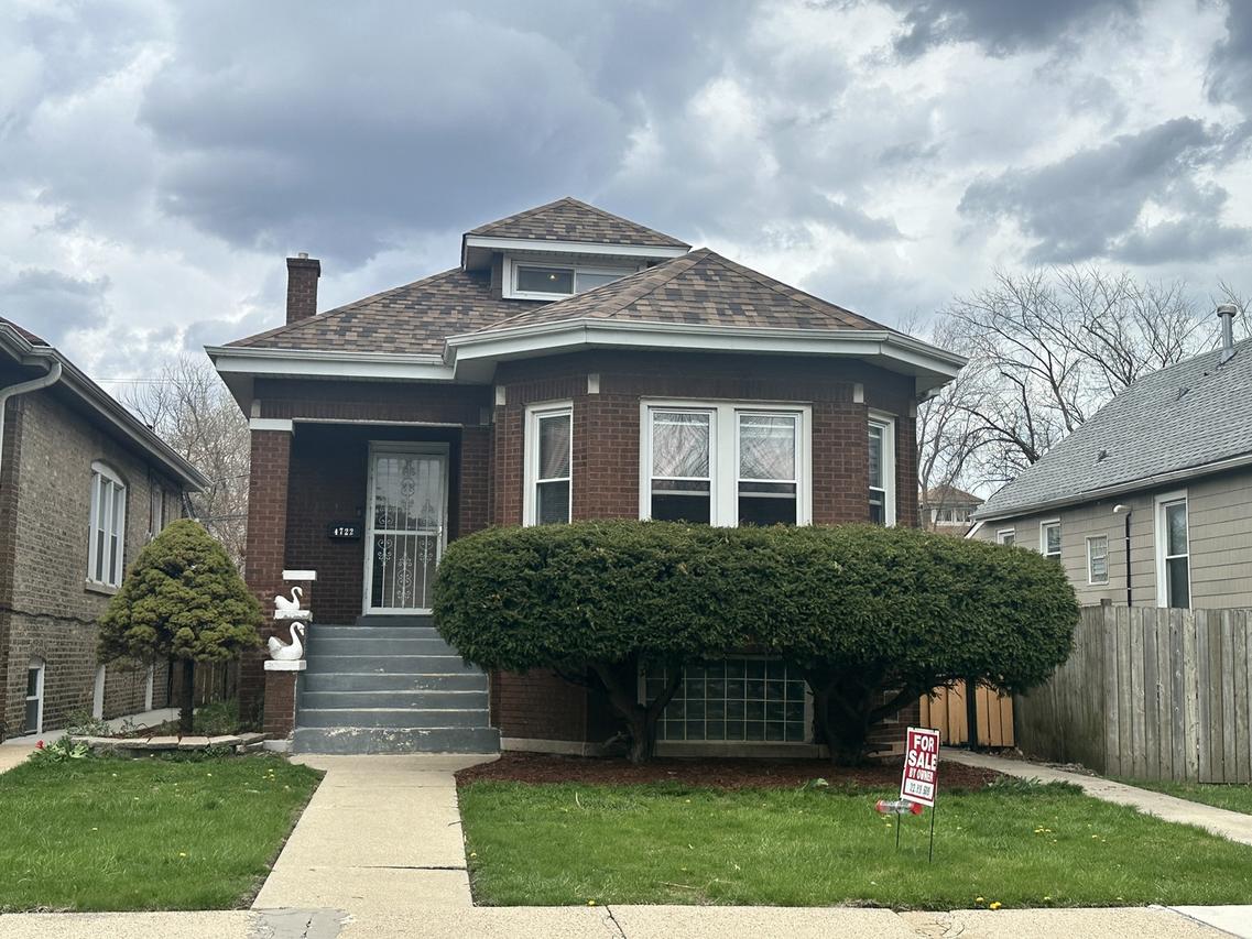 4722 W Altgeld St., Chicago, IL 60639