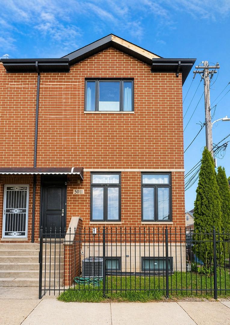 5011 S Maplewood Ave., Chicago, IL 60632