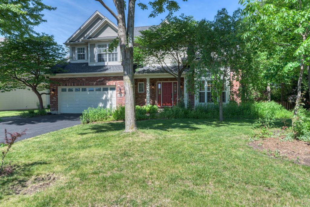 496 Bennett Dr., North Aurora, IL 60542