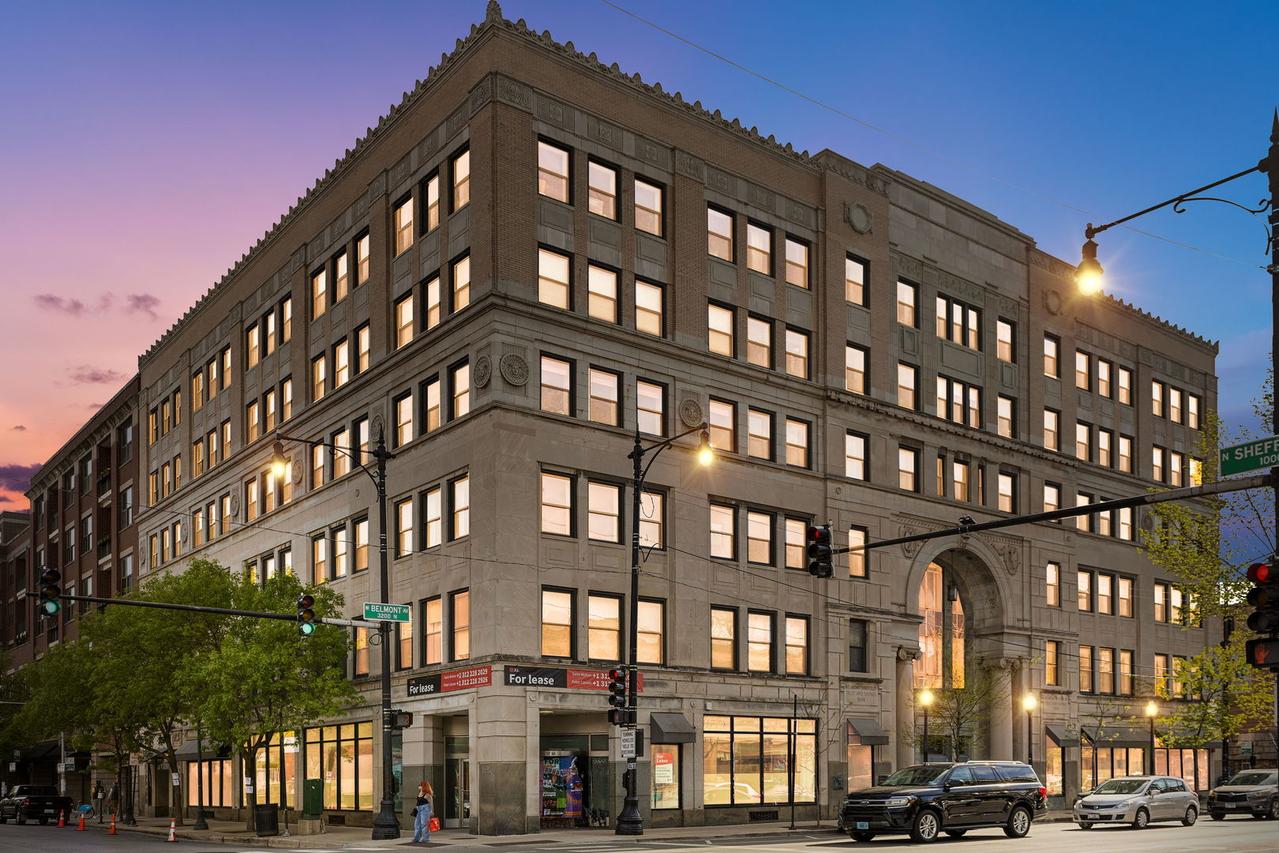 3150 N Sheffield Ave. #304, Chicago, IL 60657
