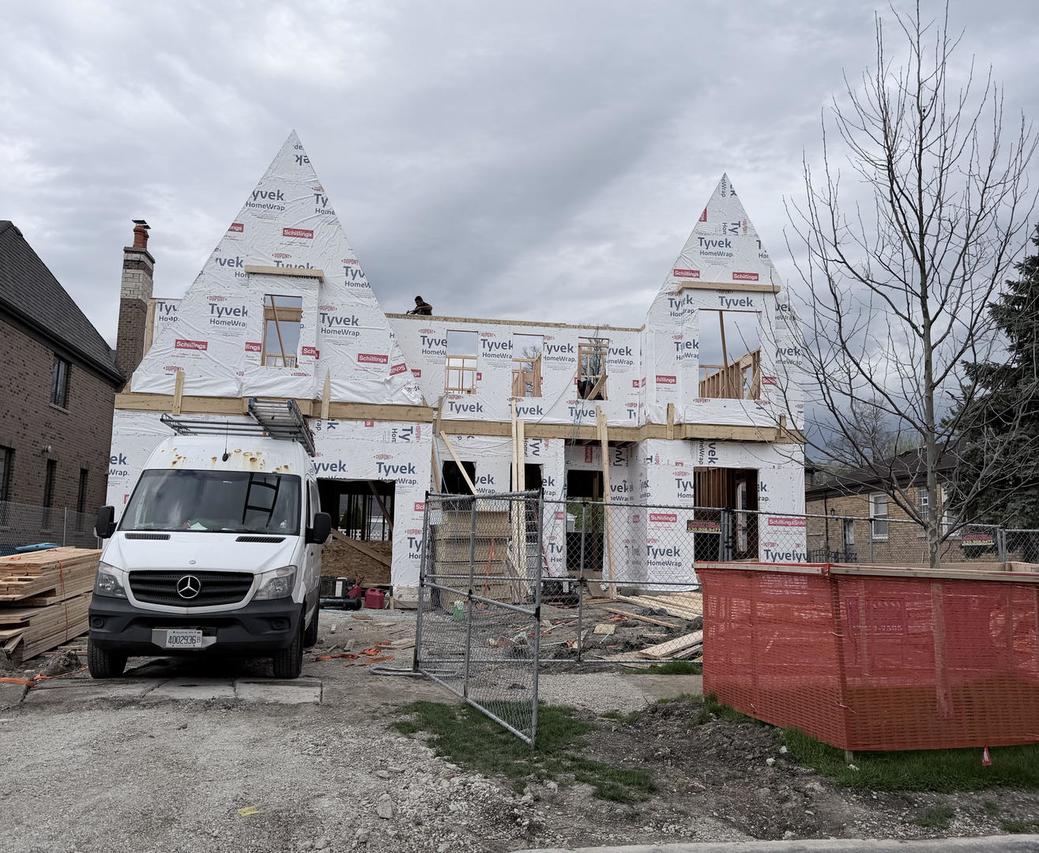 515 S Parkview Ave., Elmhurst, IL 60126