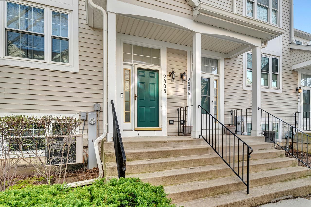 2808 Shelly Ln., Aurora, IL 60504