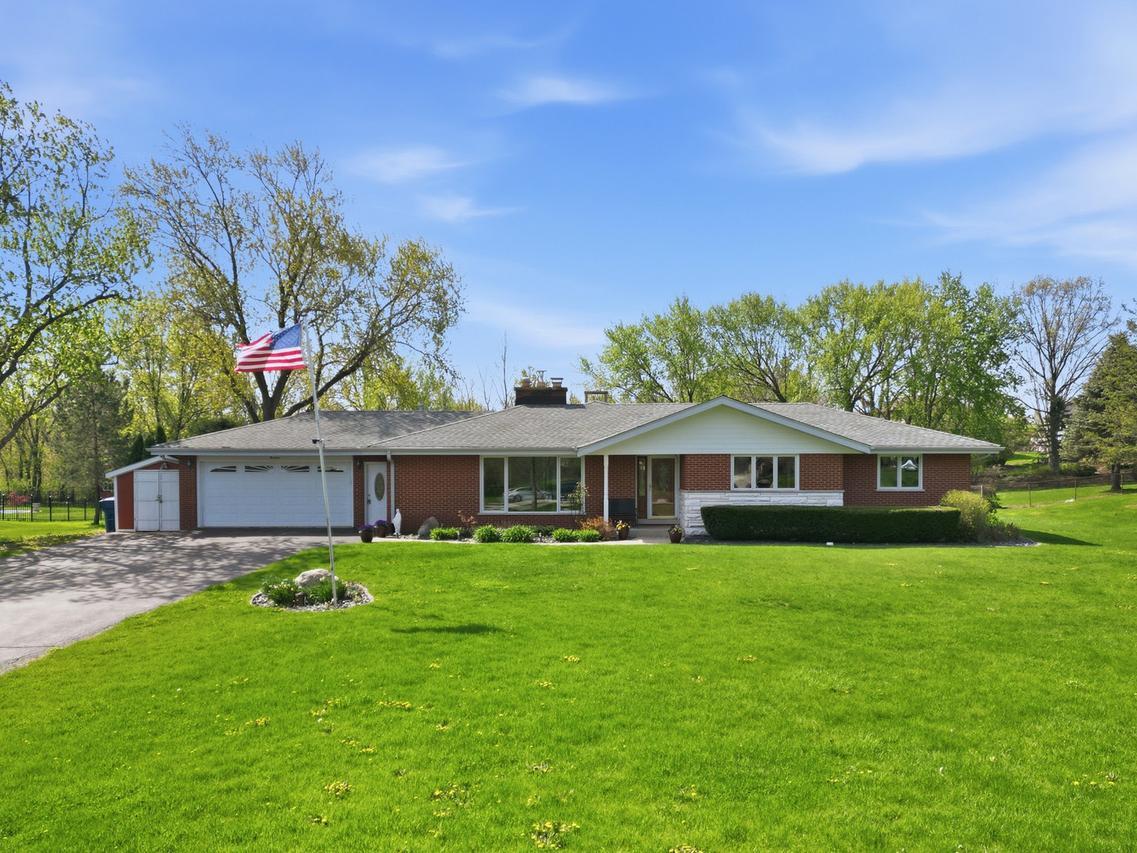 13 Wild Cherry Ln., Palos Park, IL 60464