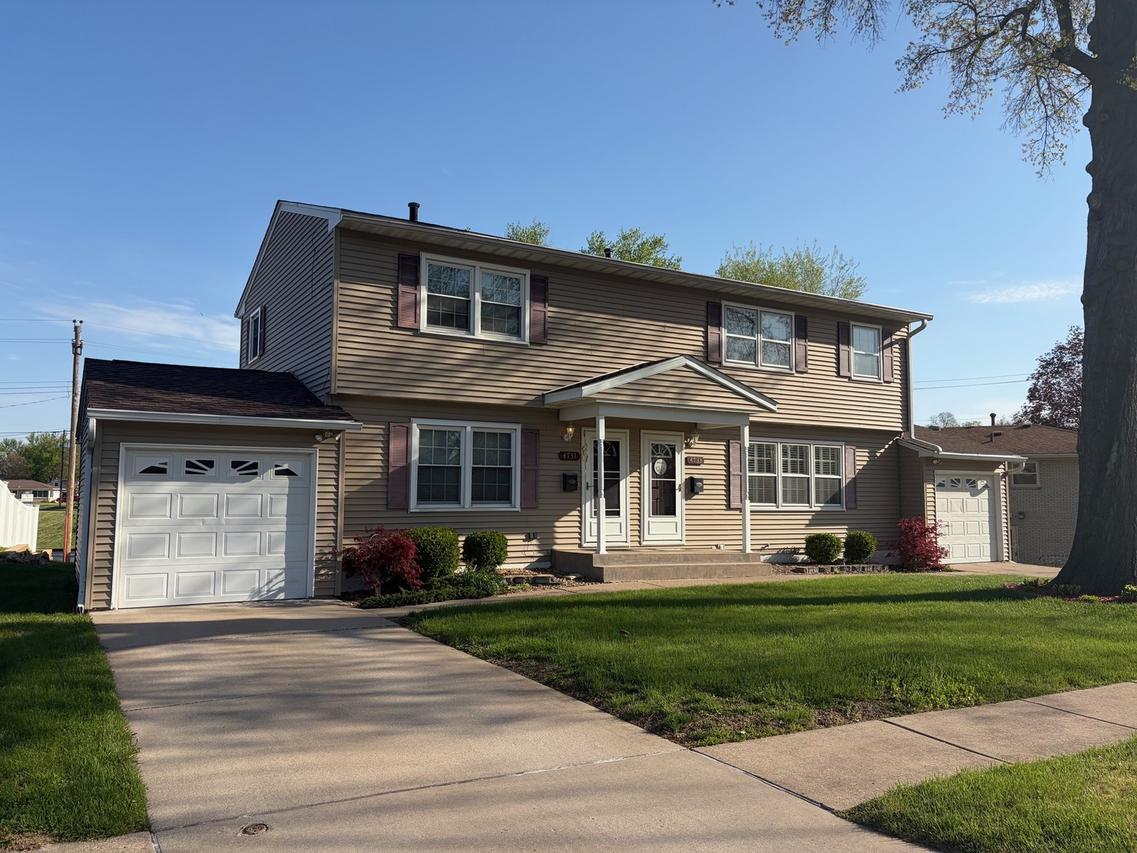 4731 18 Ave Ct Ave., Moline, IL 61265