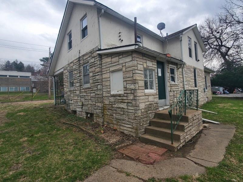 2760 12th St., Rock Island, IL 61201