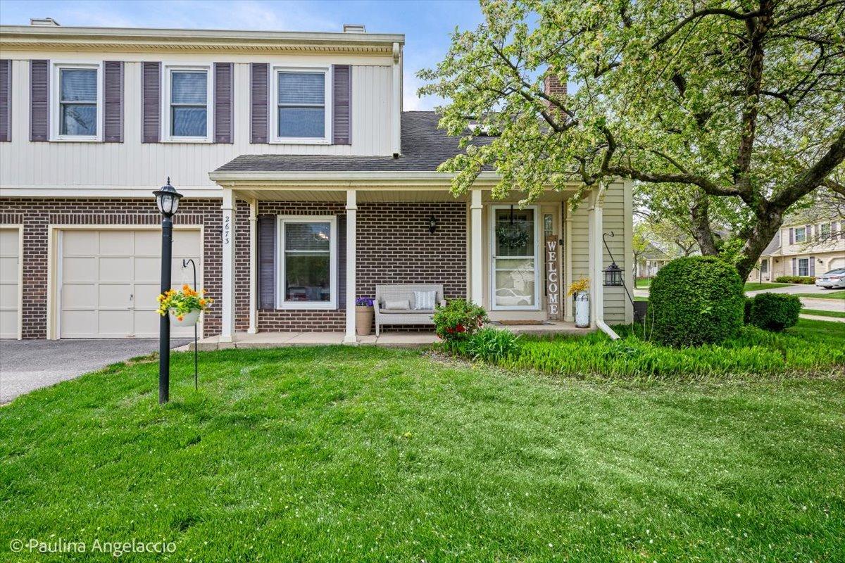 2673 College Hill Cir., Schaumburg, IL 60173