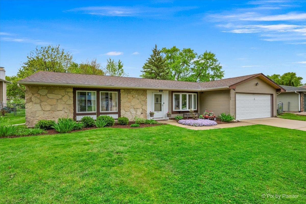 1185 Case Ln., Elgin, IL 60120