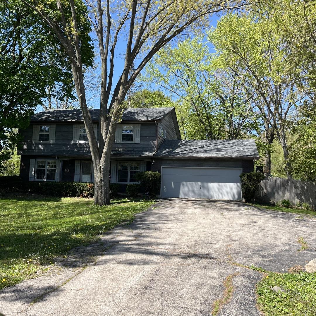 30974 N Milwaukee Ave., Libertyville, IL 60048