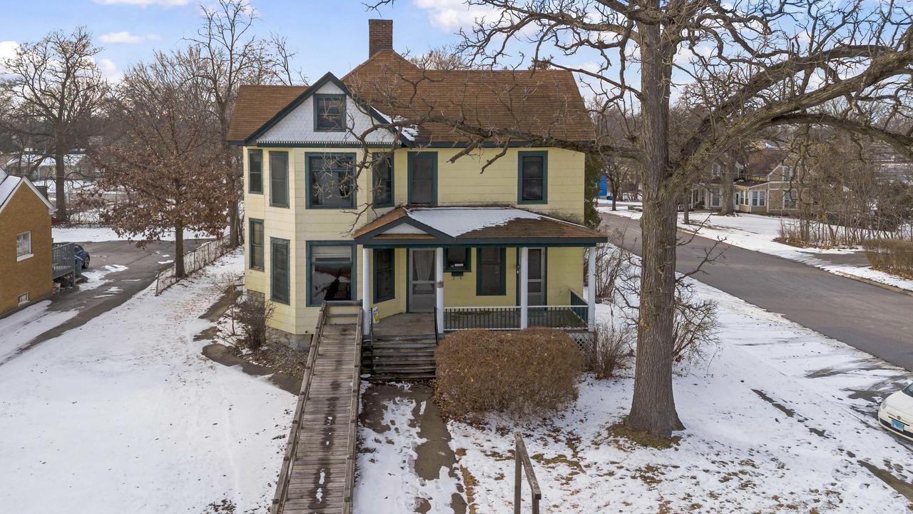 1322 Main St., Crete, IL 60417