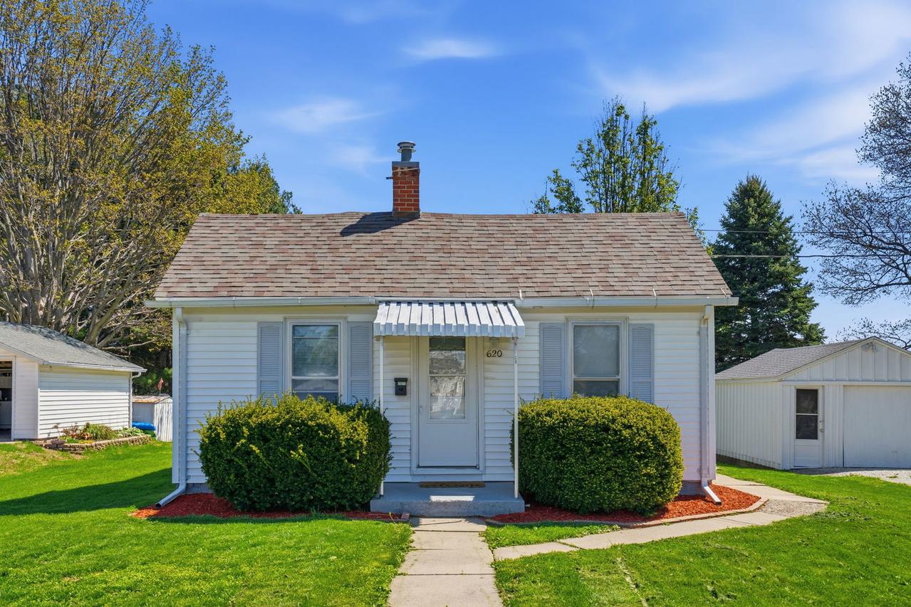 620 N Meadow St., Geneseo, IL 61254