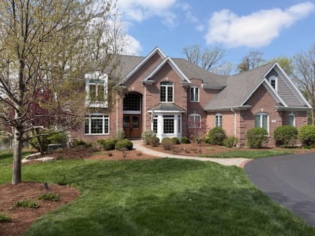 50 Whitetail Ln., Barrington, IL 60010