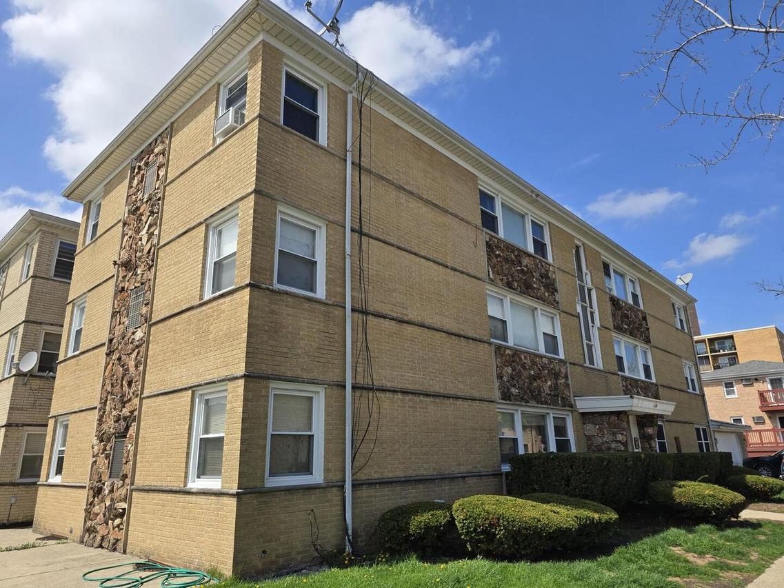 8600 W Summerdale Ave. #1S, Chicago, IL 60656