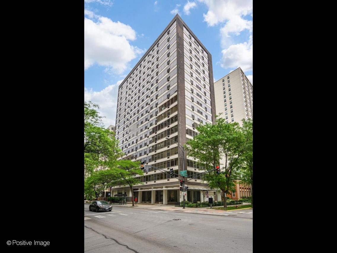 360 W Wellington Ave. #3C, Chicago, IL 60657