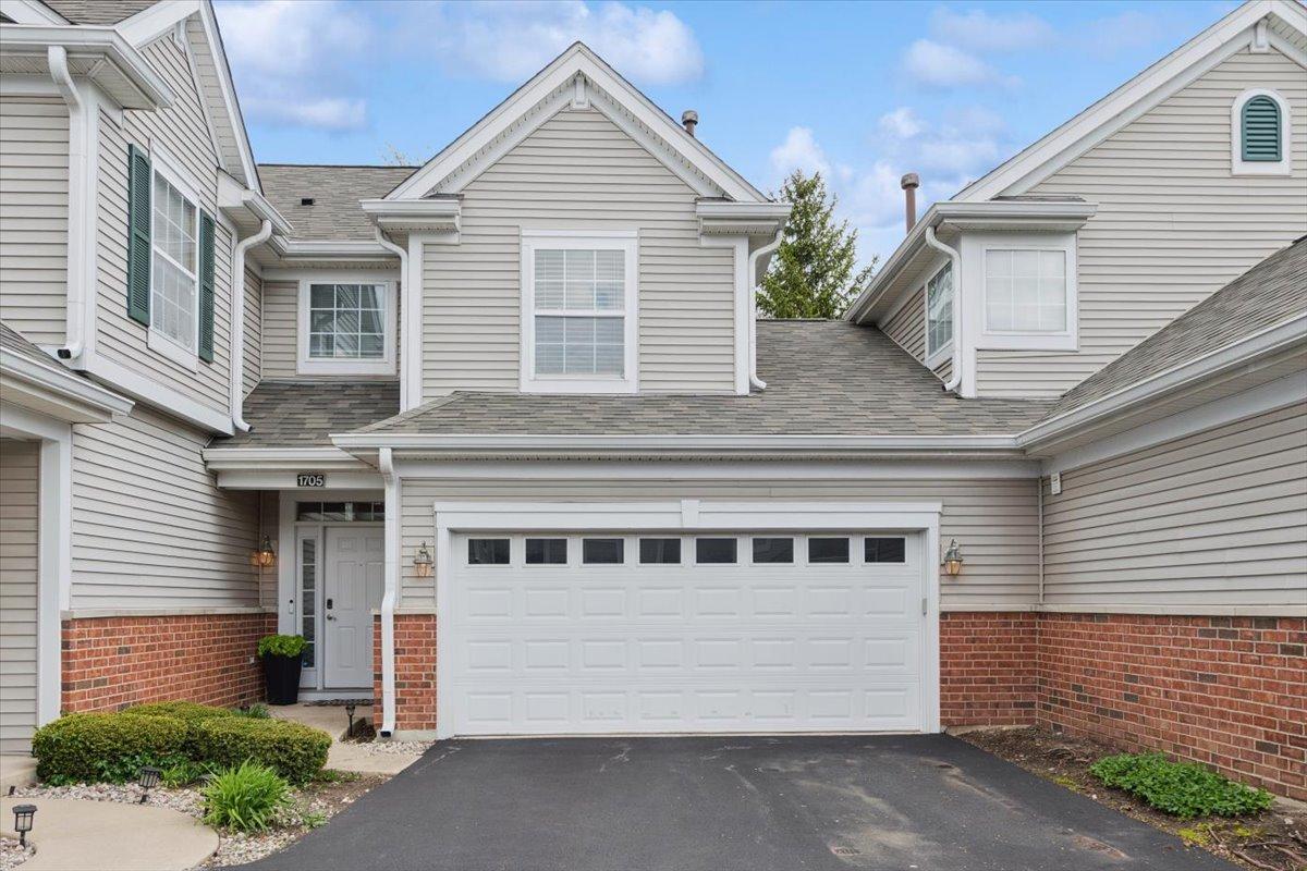 1705 Pontarelli Ct., Aurora, IL 60504
