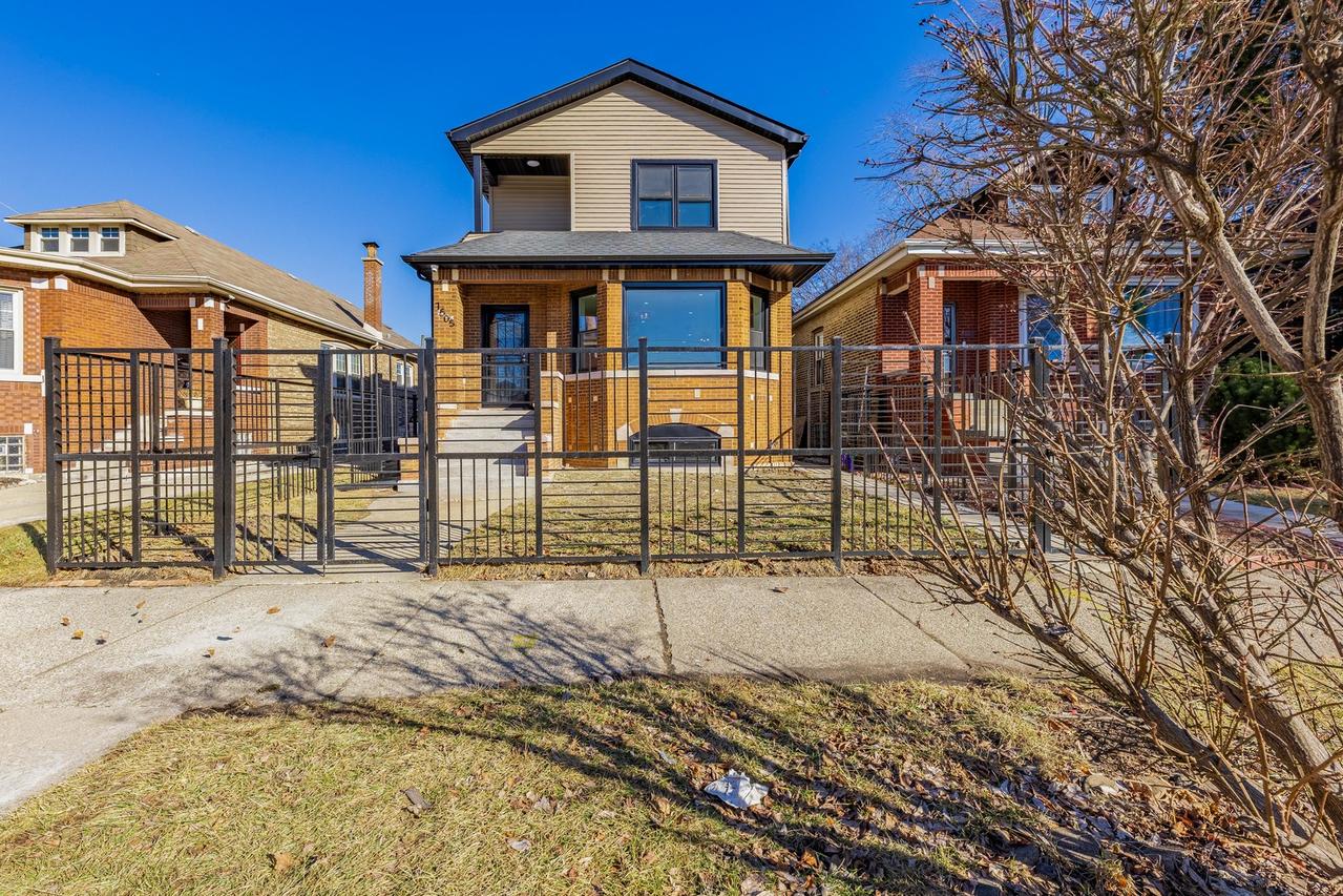 7505 S Wolcott Ave., Chicago, IL 60620