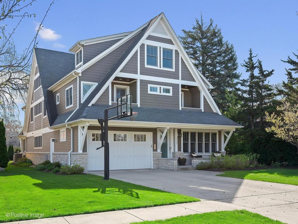 333 Kenmore Ave., Elmhurst, IL 60126