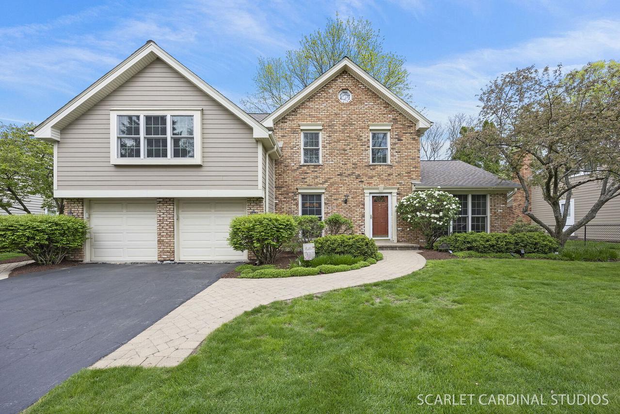 1085 E Gartner Rd., Naperville, IL 60540