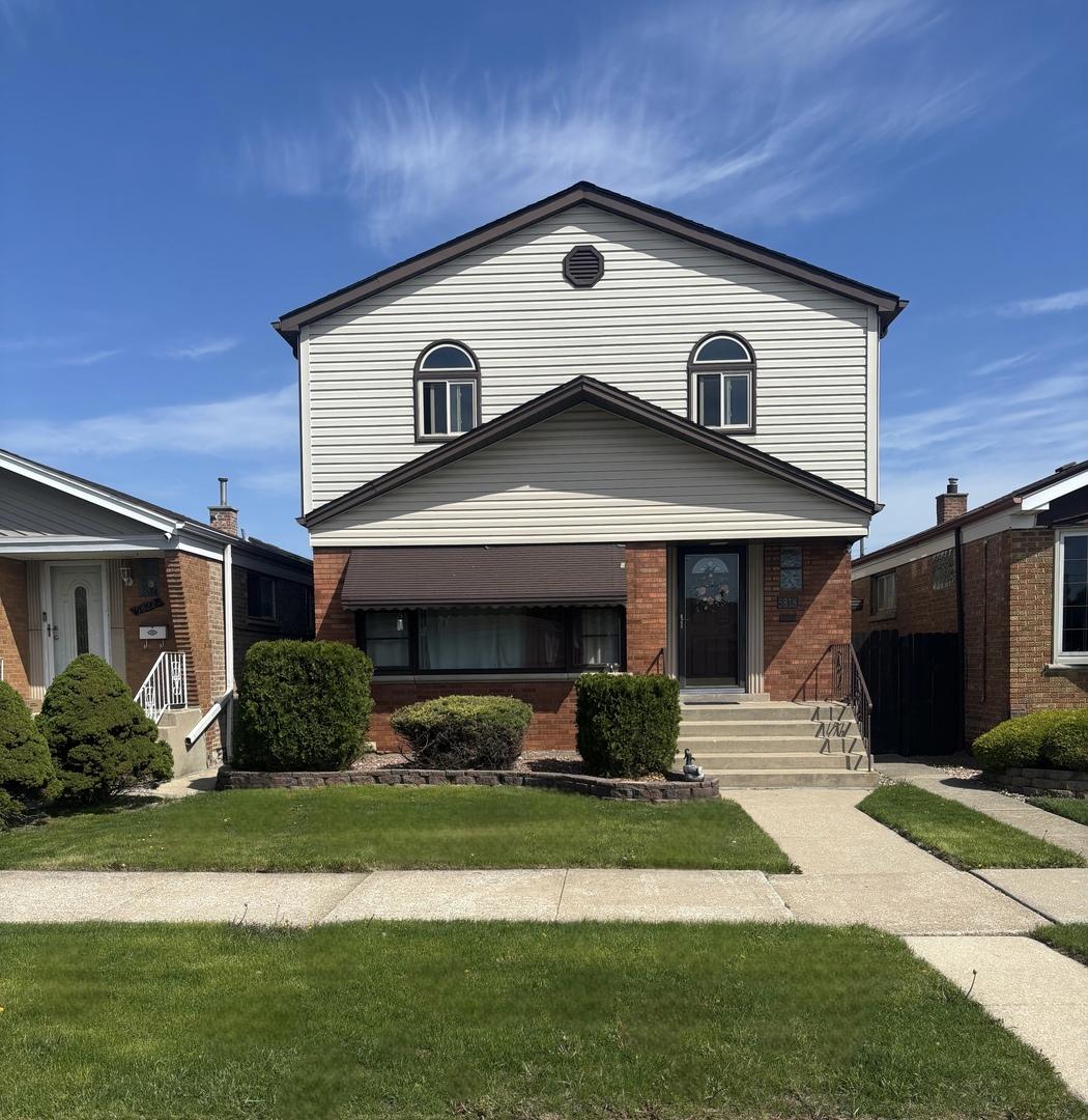 5818 W 60th St., Chicago, IL 60638