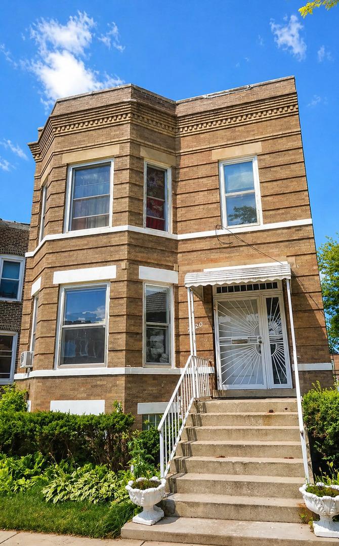 7220 S Rhodes Ave., Chicago, IL 60619