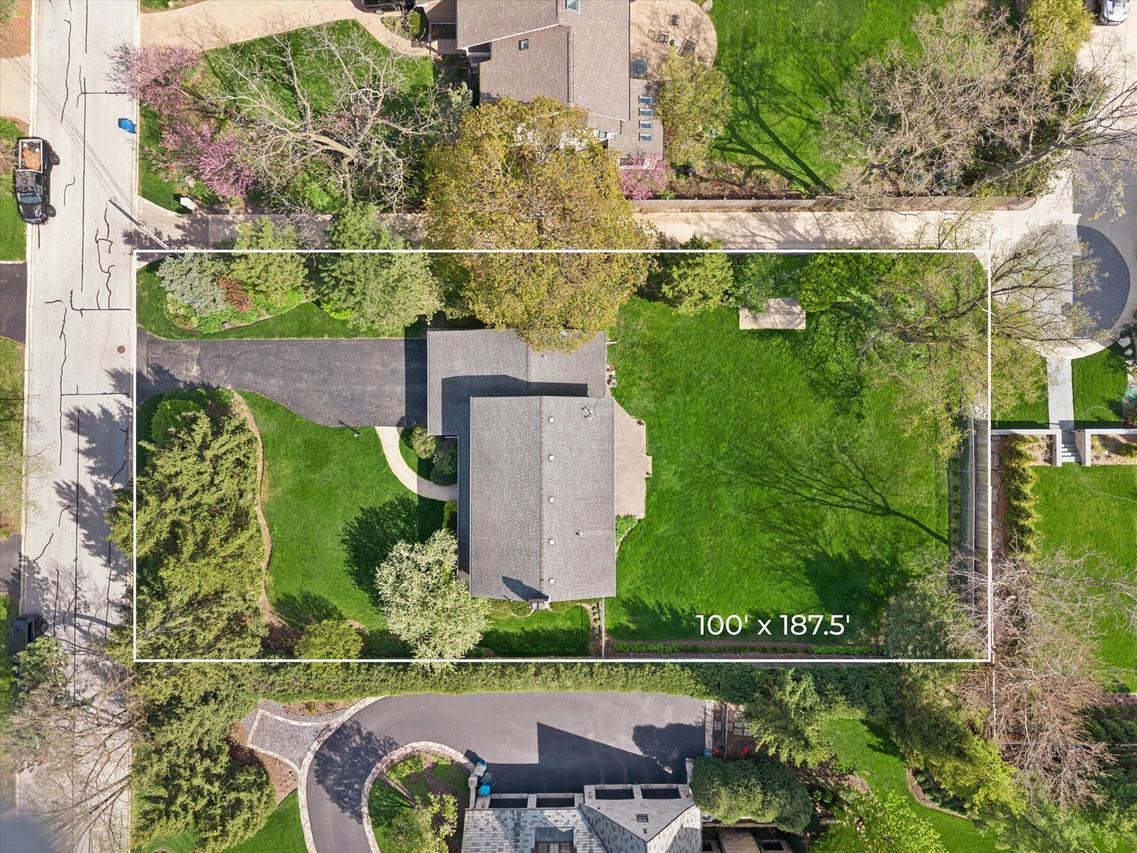 439 N Adams St., Hinsdale, IL 60521