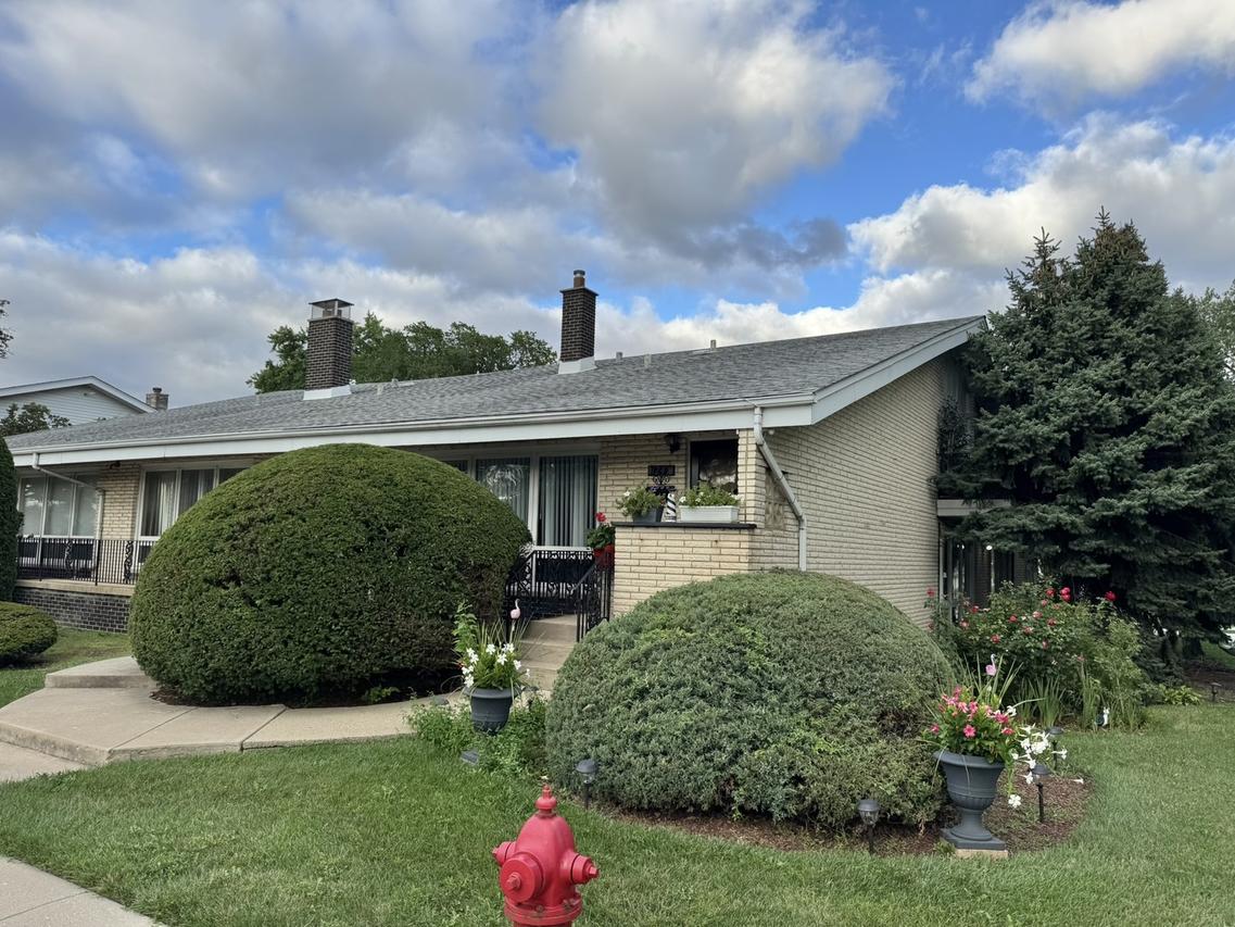 1247 S Mannheim Rd. #3, Westchester, IL 60154