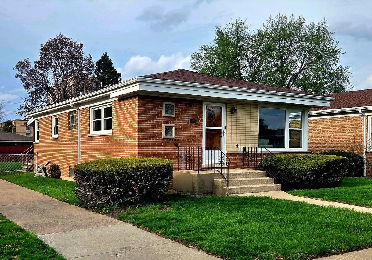 4360 W 78th St., Chicago, IL 60652