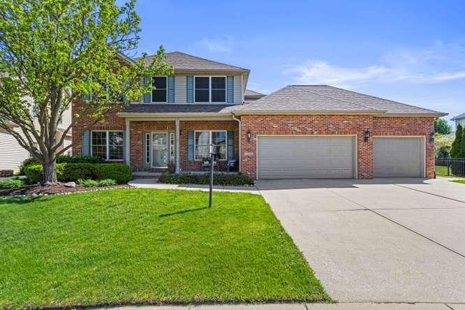 2208 Mullikin Dr., Champaign, IL 61822