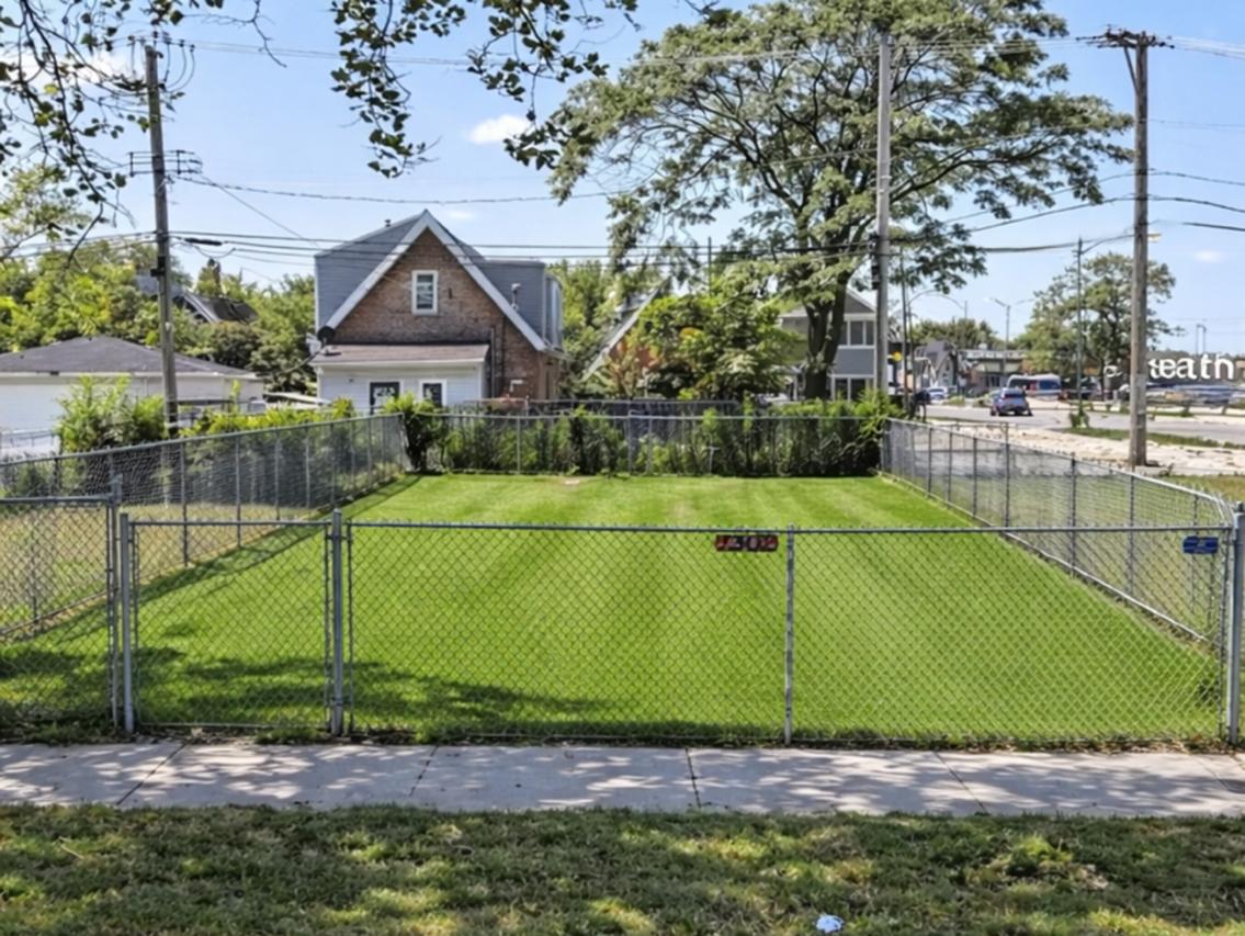 1302 S Oakley Ave., Chicago, IL 60608