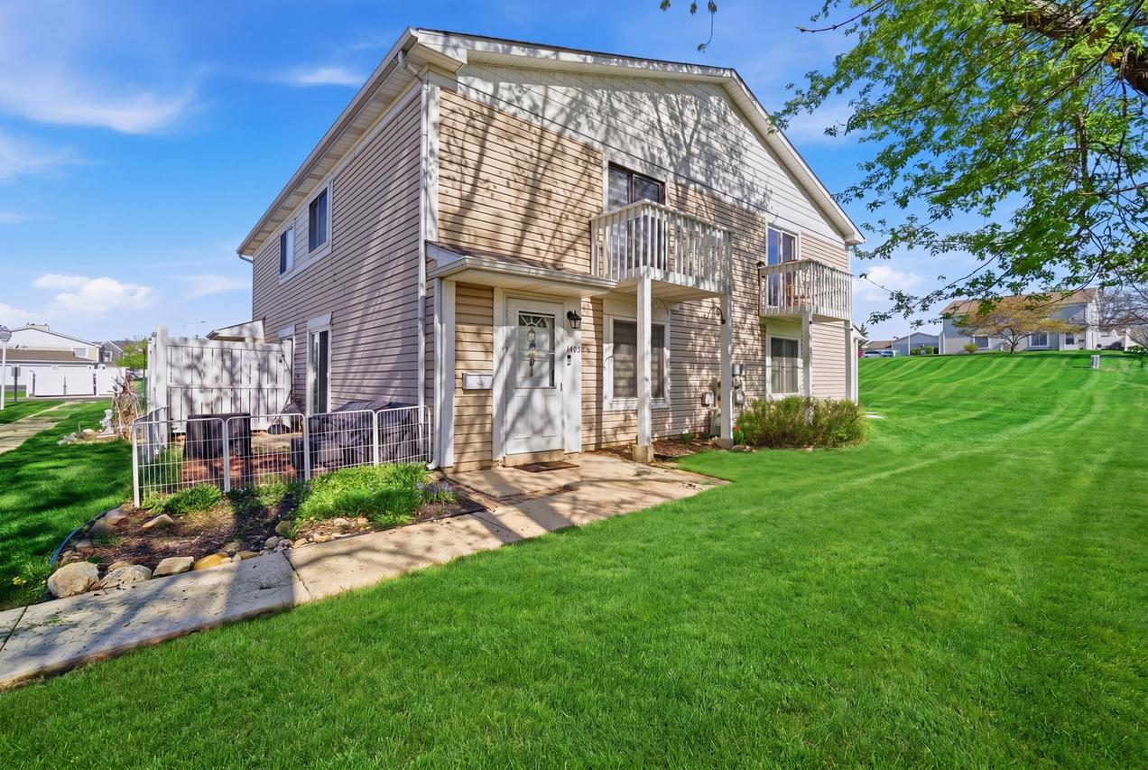 1495 Cornell Ct., Hoffman Estates, IL 60169