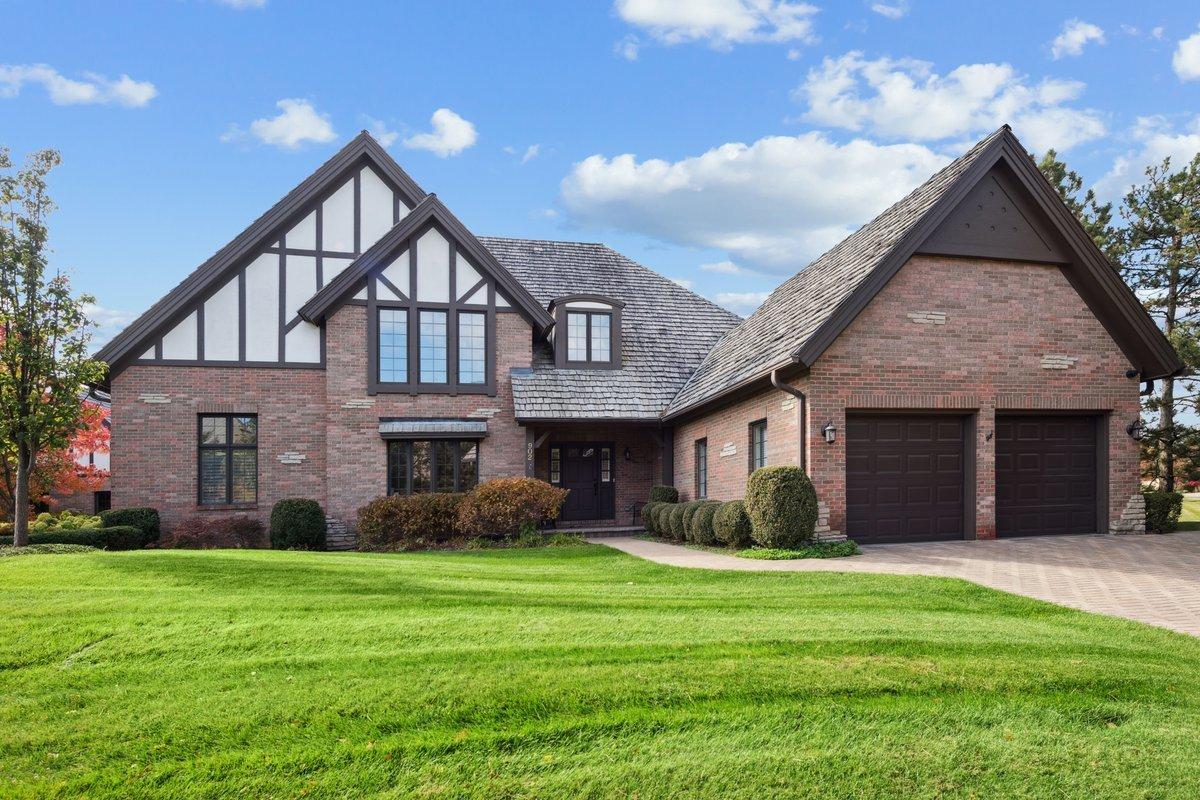 [Address Hidden by Seller], Burr Ridge, IL 60527