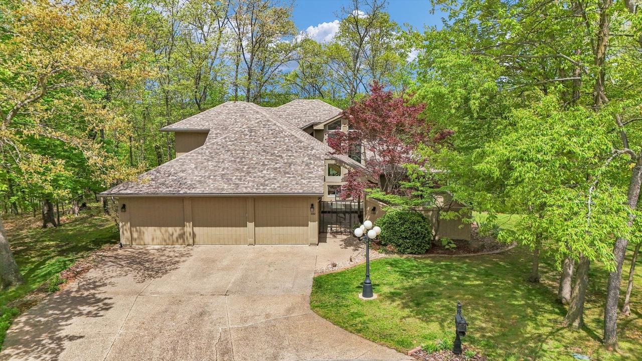 5353 Bailey Ave., Clinton, IL 61727