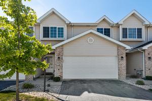 5245 Southwick Ct., Matteson, IL 60443