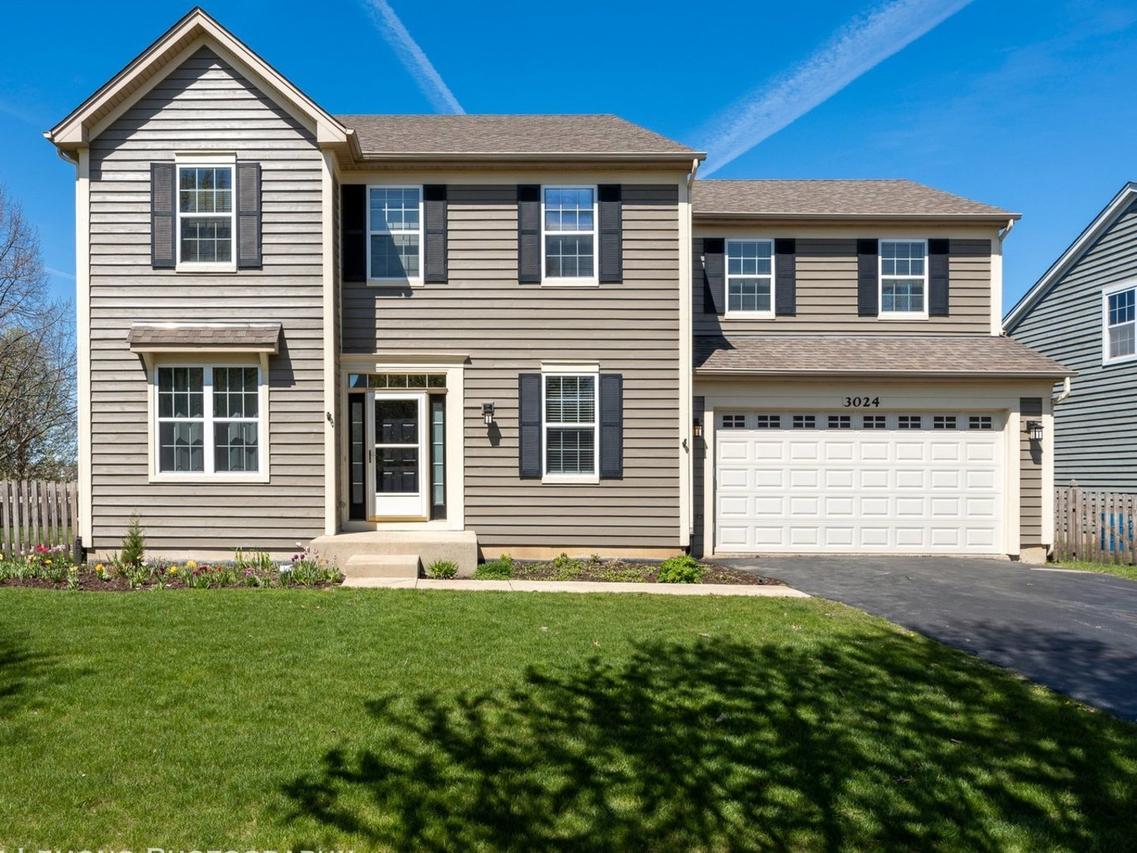 3024 Cookson Ave., Elgin, IL 60124