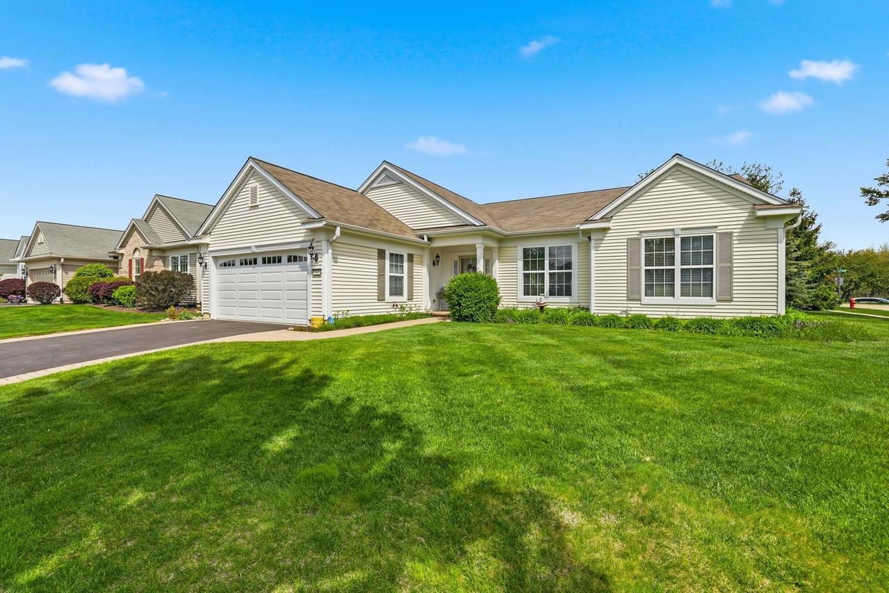 13410 Abbington Dr., Huntley, IL 60142