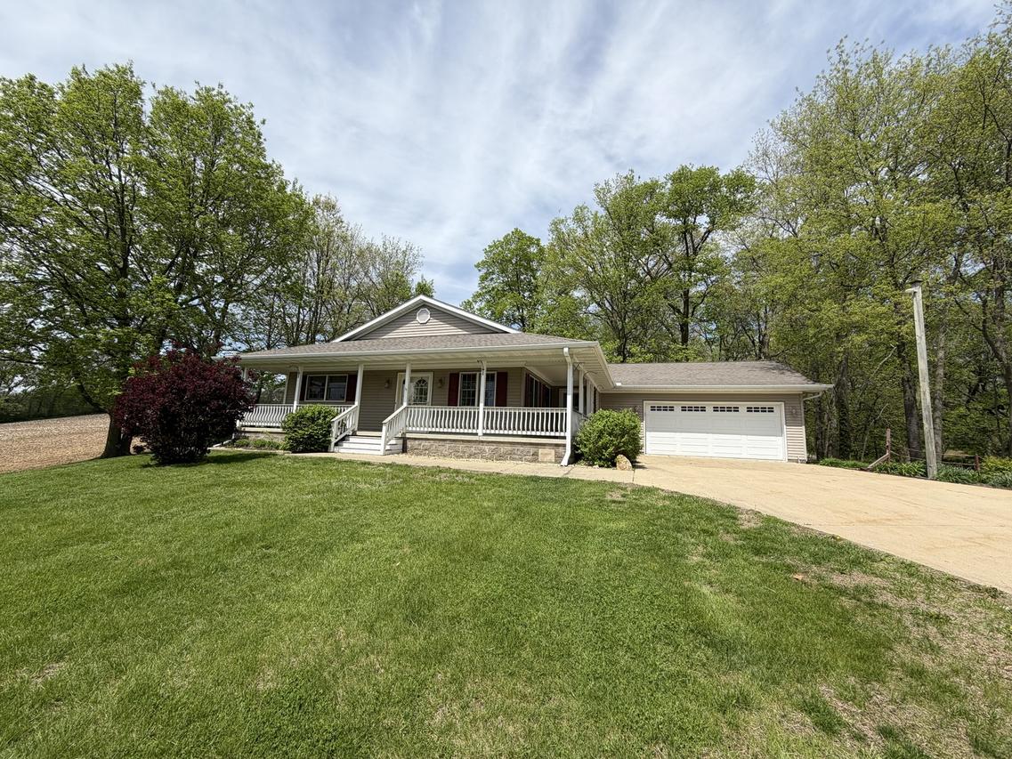 8507 Hickory Hills Dr., Fenton, IL 61251