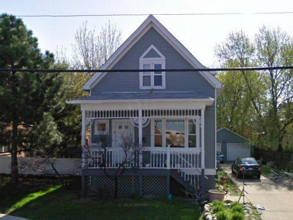 7001 Carpenter Rd., Skokie, IL 60077