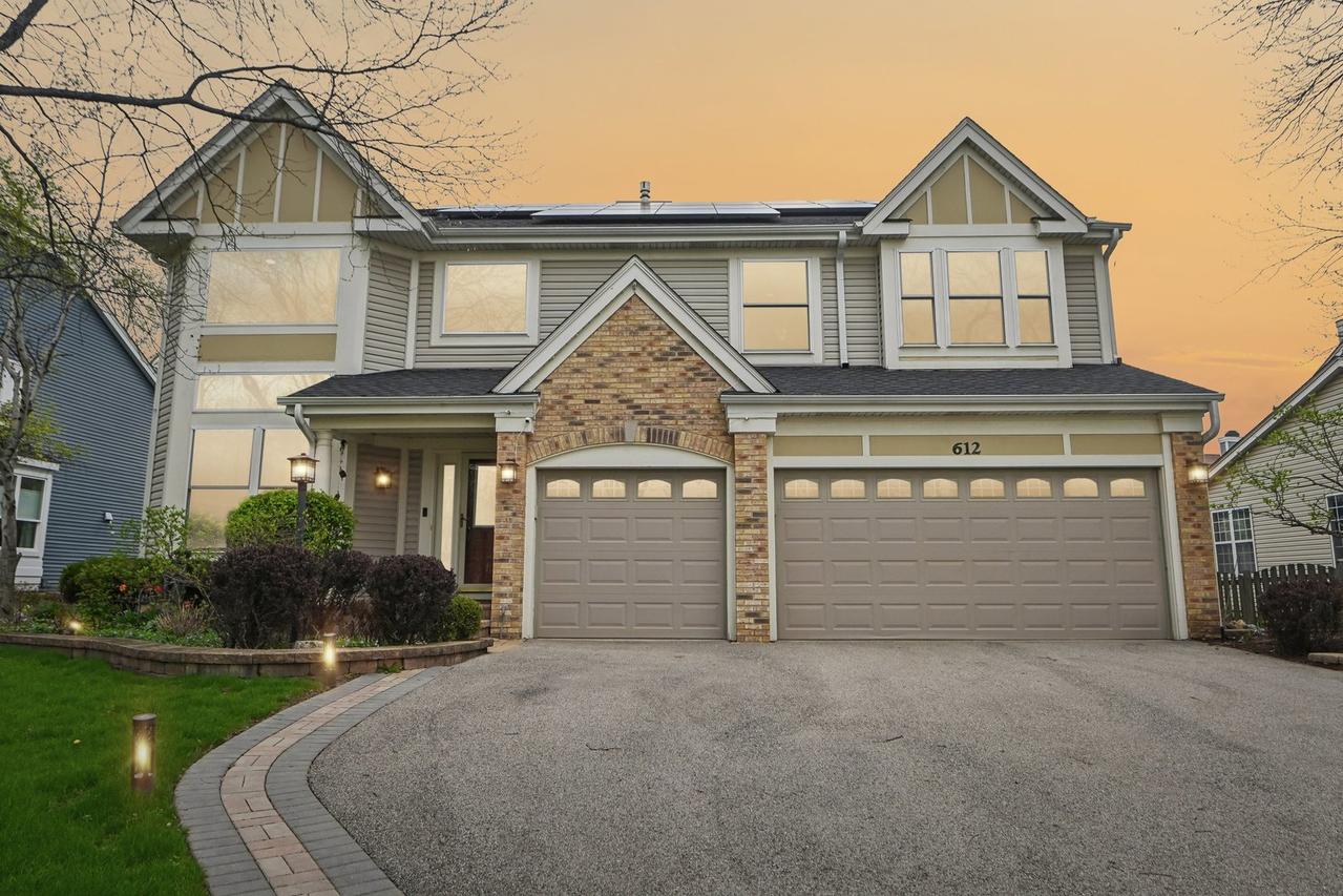 612 E Delgado Dr., Palatine, IL 60074