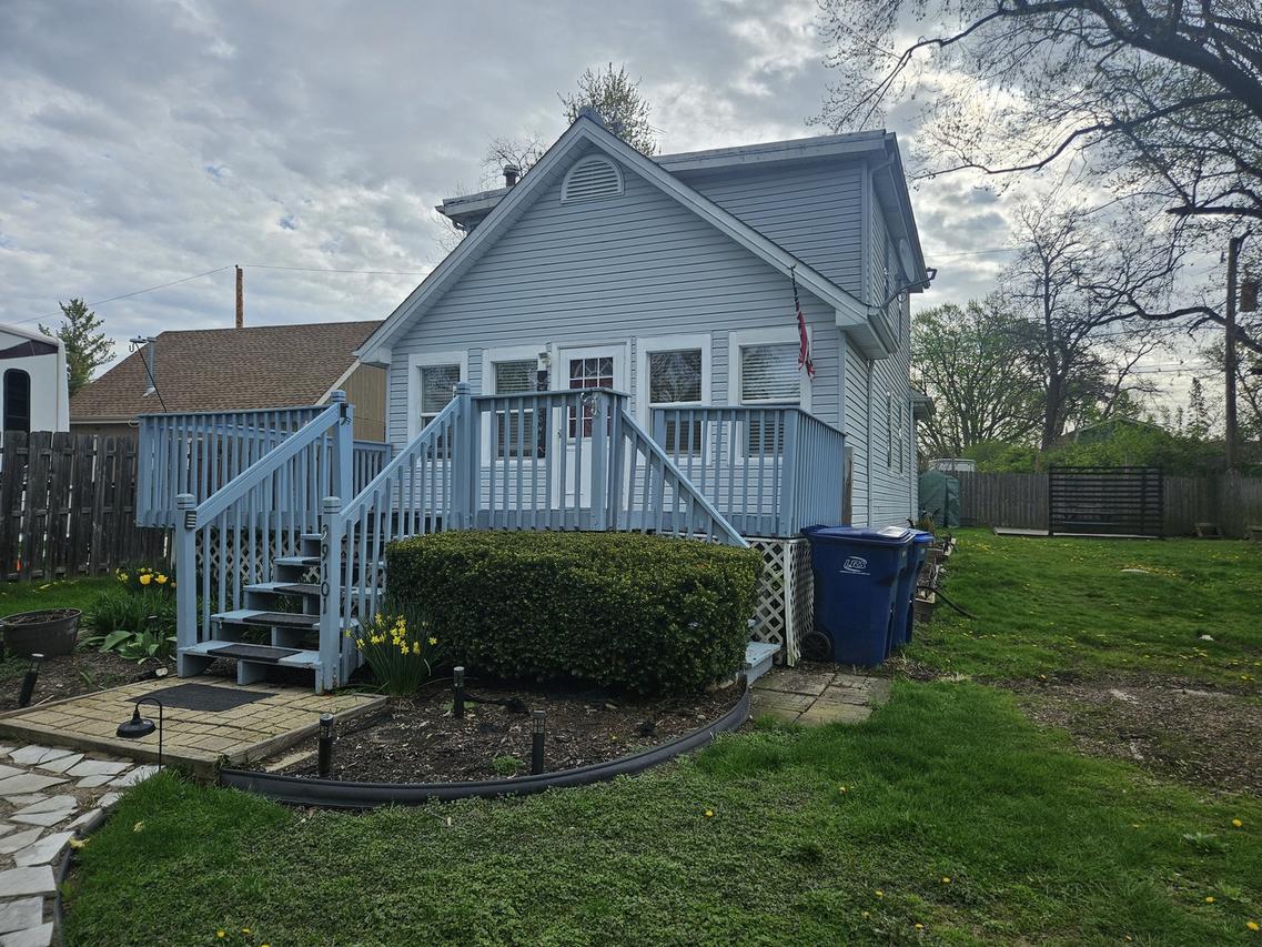 39101 N Walnut St., Lake Villa, IL 60046