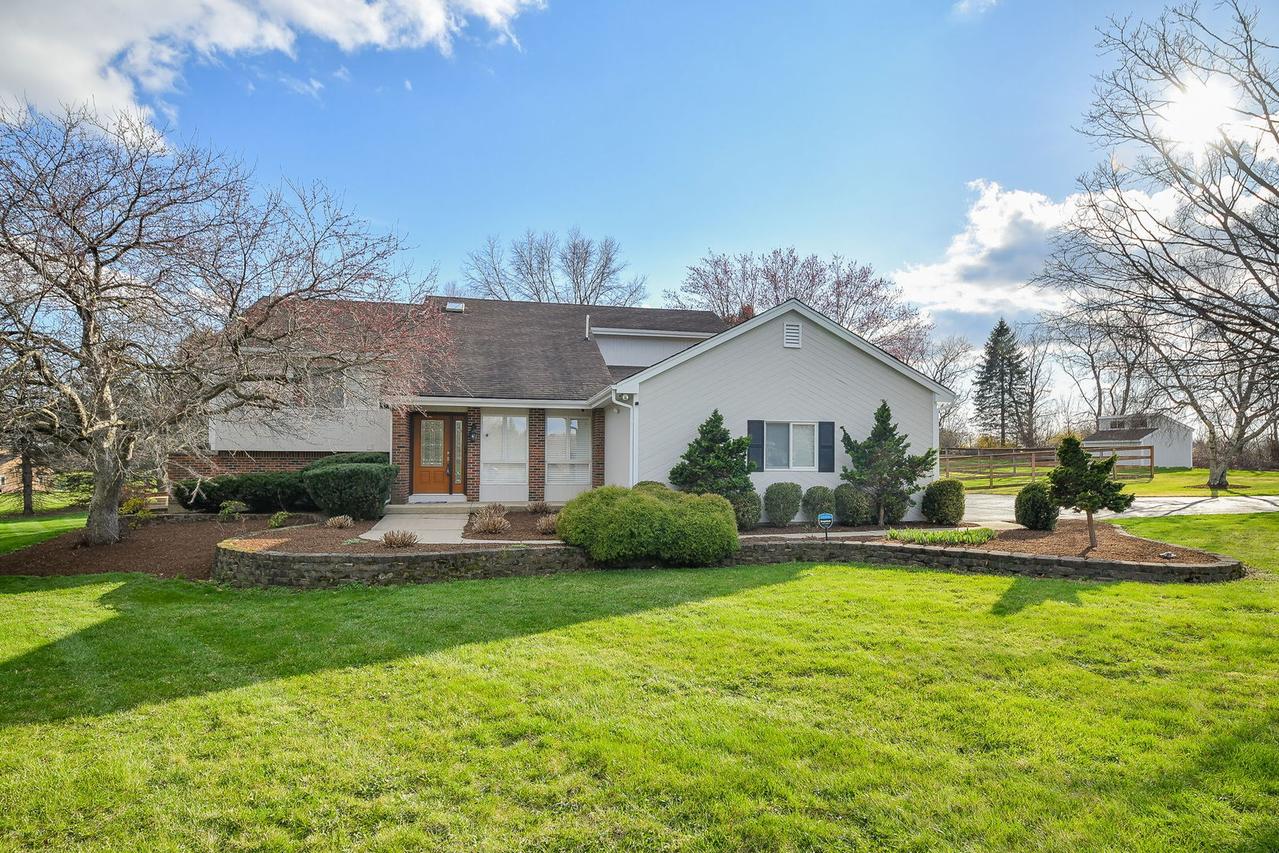 40W983 Line Dr., Elburn, IL 60119