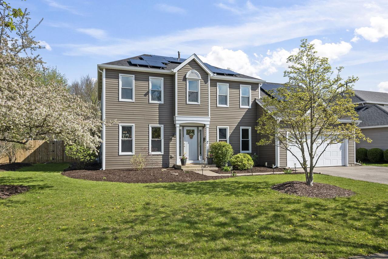 1266 Sagebrush Tr., Cary, IL 60013