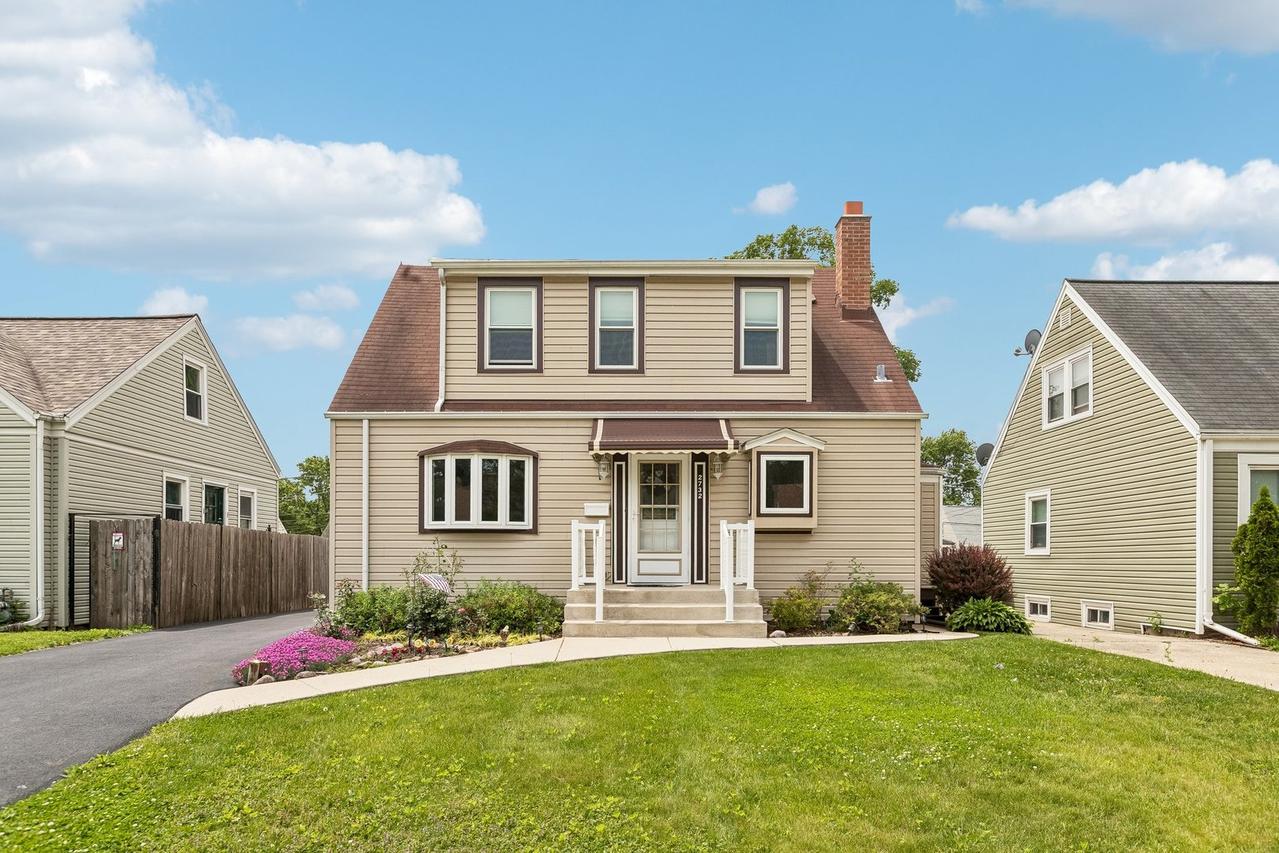 2732 Elder Ln., Franklin Park, IL 60131