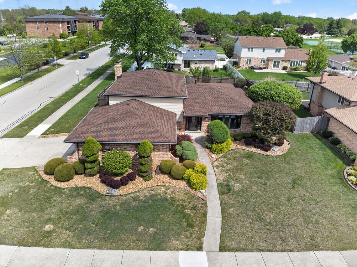 14001 William Dr., Orland Park, IL 60462