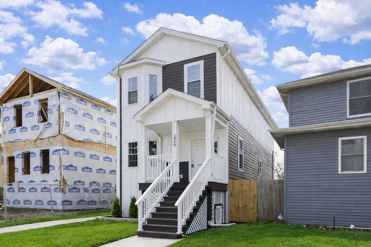 1610 S Fifth Ave., Maywood, IL 60153