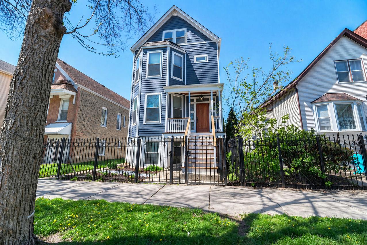 2838 N Hamlin Ave., Chicago, IL 60618