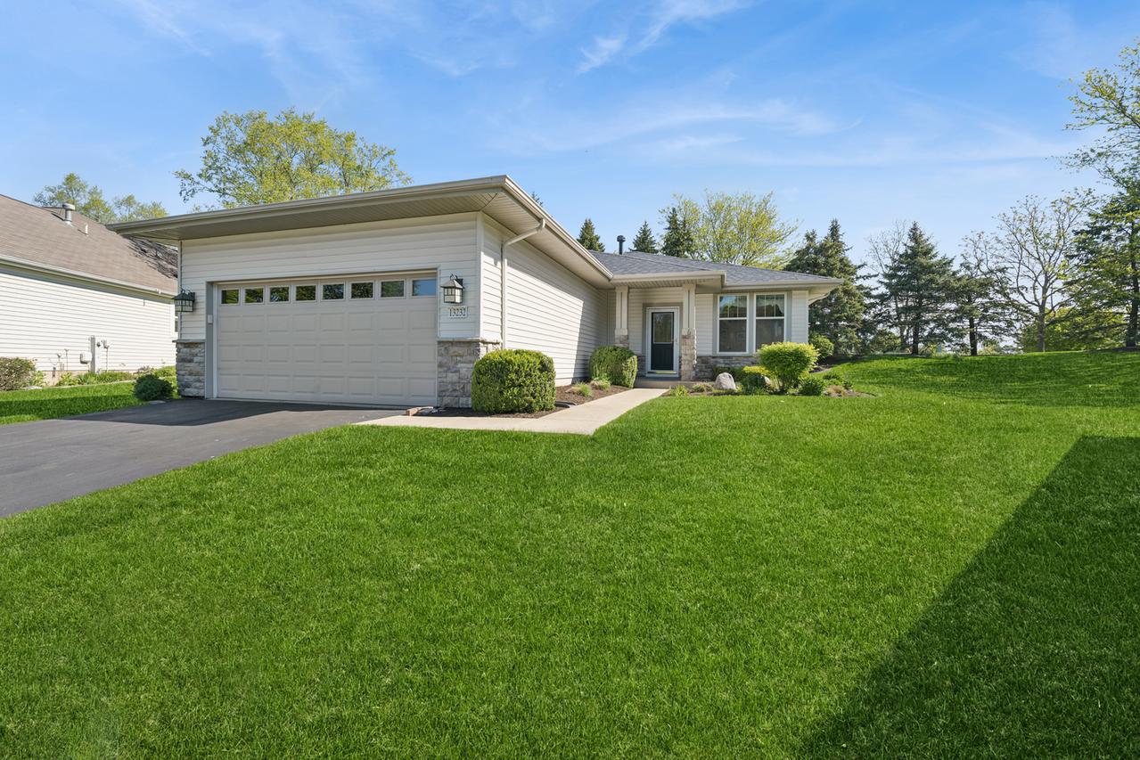 13232 Indiana Ct., Huntley, IL 60142