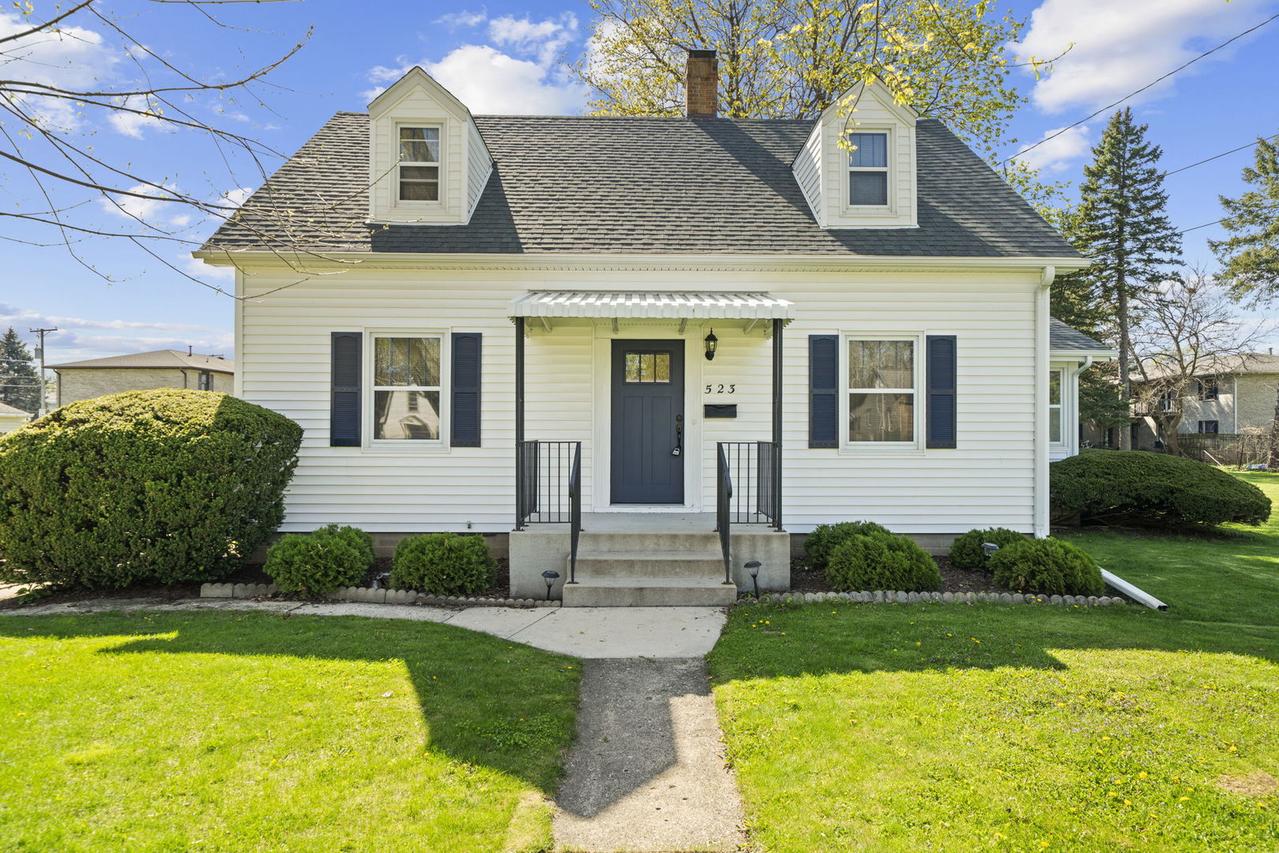 523 W Harrison St., Belvidere, IL 61008