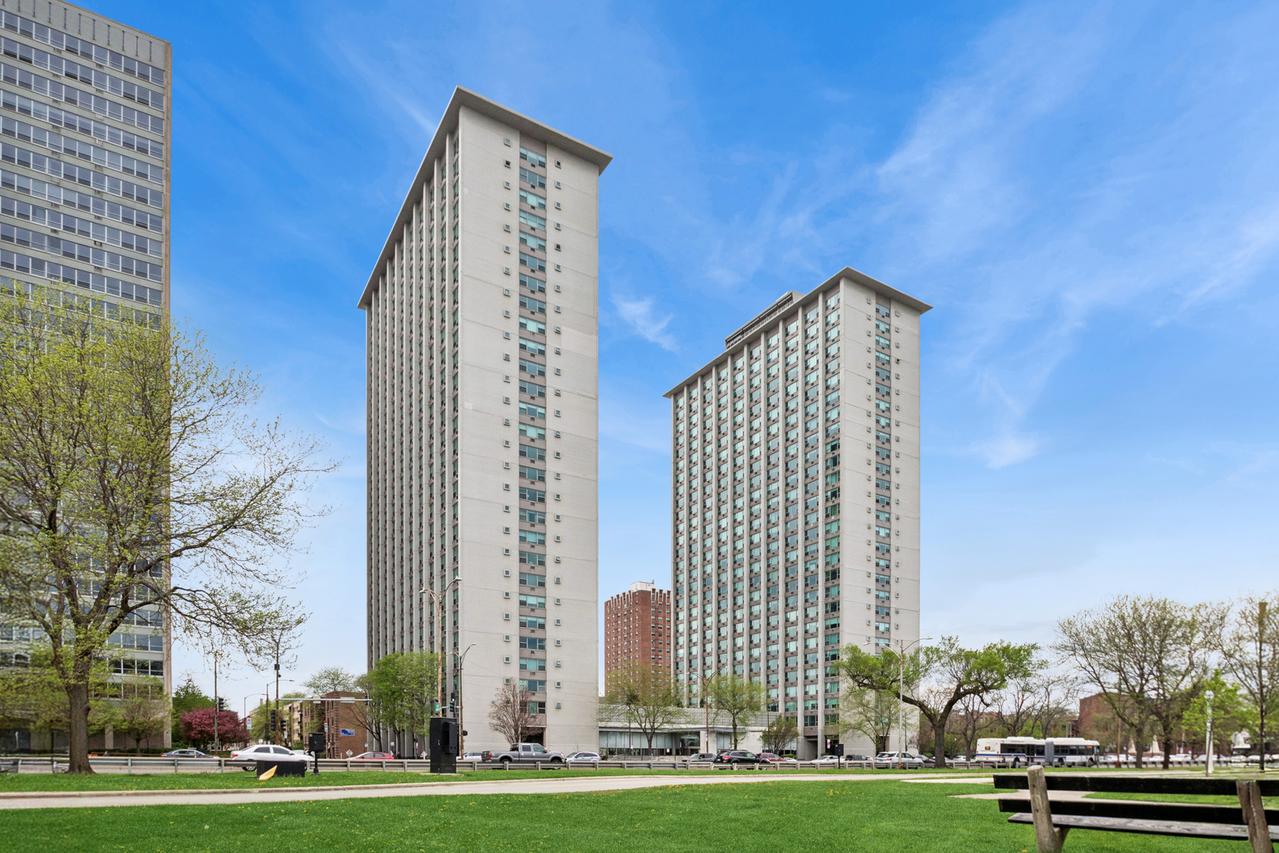 3600 N Lake Shore Dr. #523, Chicago, IL 60613