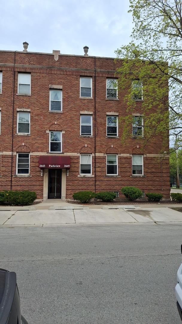 2643 S 61st Ct. #1N, Cicero, IL 60804